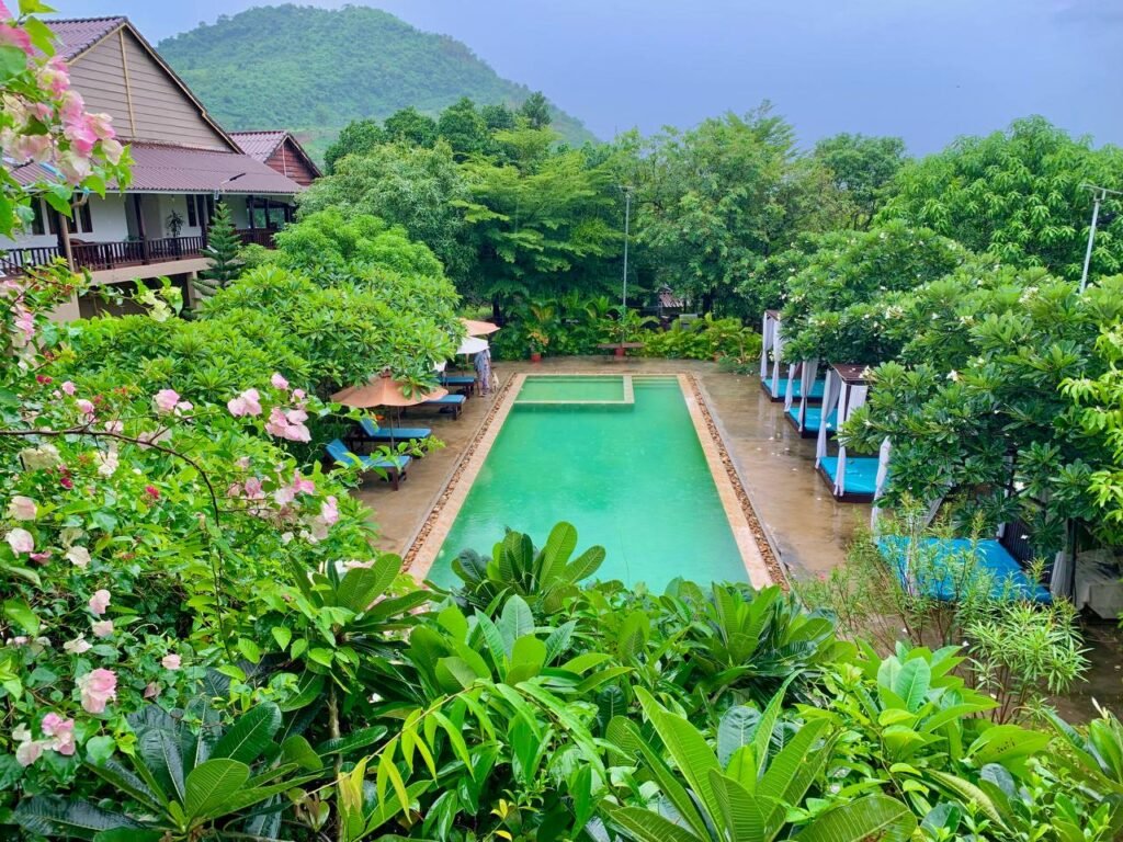Resort-with-bungalows-for-rent-in-Kampot-04