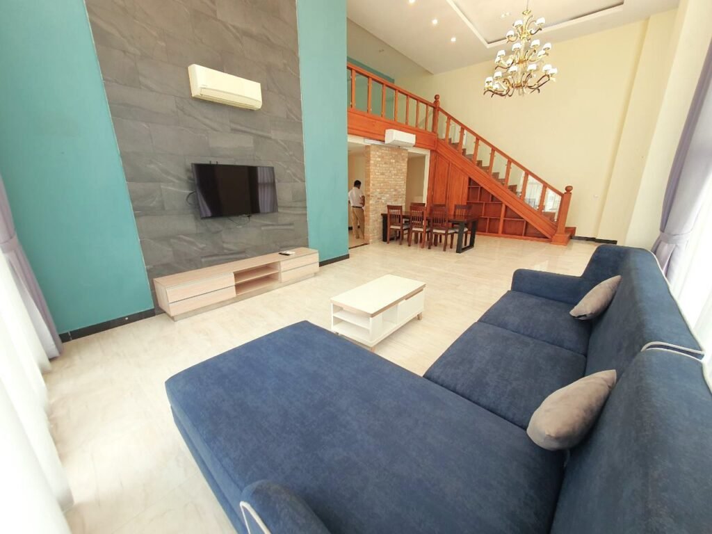 New 3 Bedroom Penthouse Serviced Apartment for lease